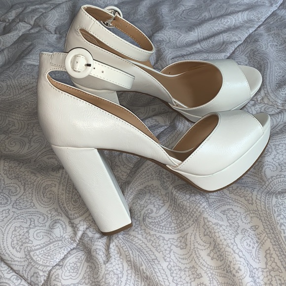 Platform block heel - Picture 3 of 5